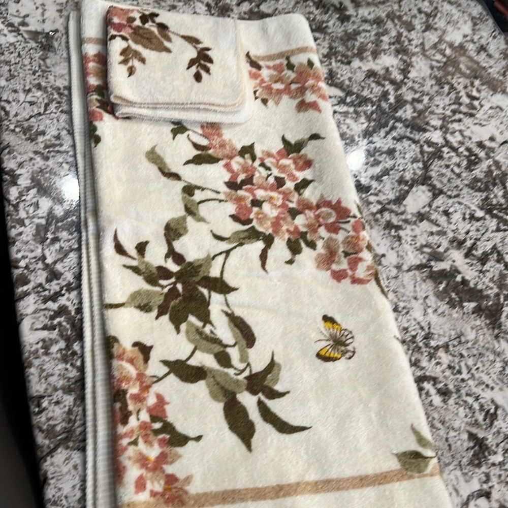 Old school vintage retro style matching towel and wash rag by Springmaid 🇺🇸USA